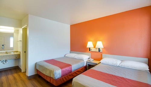 Standard Room, 2 Double Beds, Non Smoking