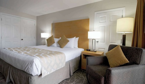 Superior Room, 1 King Bed, Beach View (Coast King)