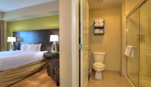 Studio Suite, Kitchen