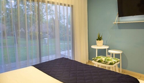 Standard Room, 1 Queen Bed, Terrace