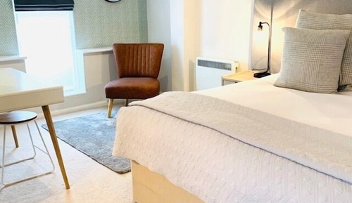 Premier Suite, Ensuite (Crab Apple )