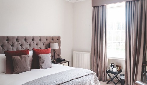 Superior Suite, Ensuite (Mulberry)