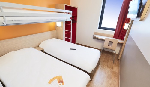 Standard Room, 3 Twin Beds