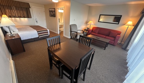 King View Suite (No Pets)