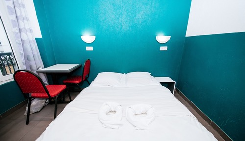 Standard Double Room, Shared Bathroom
