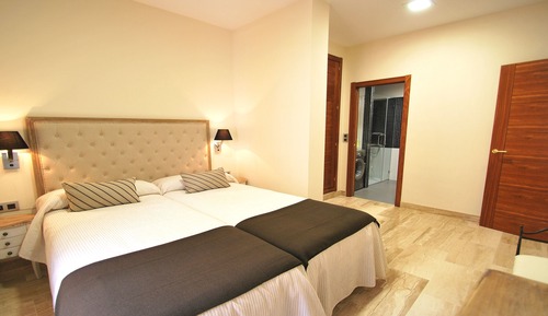 Apartment, 2 Bedrooms (For 5 or 6 people)