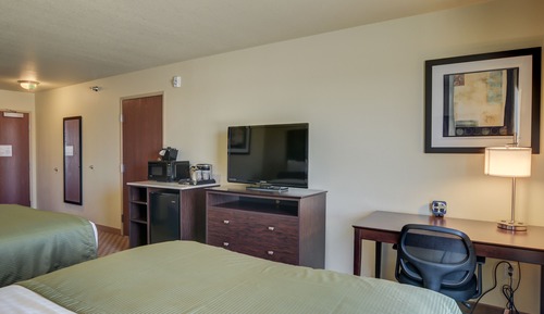 Room, 2 Queen Bed, Accessible Benched Tub, Non Smoking