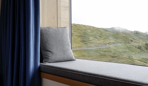Superior Room (Valley)