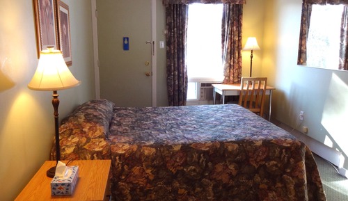 Economy Room, 1 Double Bed (Carpeted Floor)