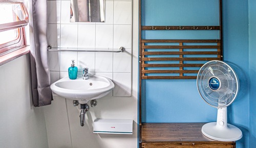 Single Room, Shared Bathroom