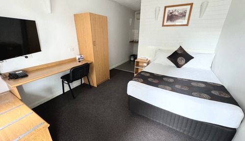 Double Room, 1 Double Bed