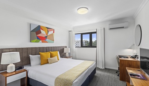 Studio, 1 King Bed