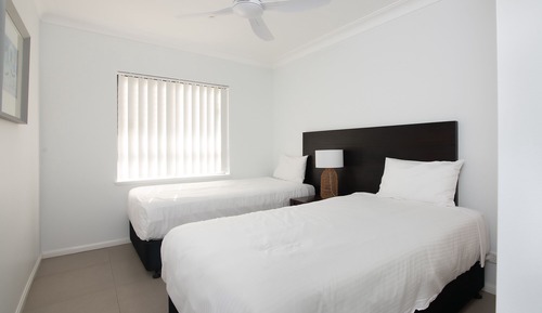 3 Bedroom Ocean Front Apartment Top Floor