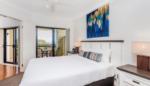 2 Bedroom Ocean Front Apartment First Floor