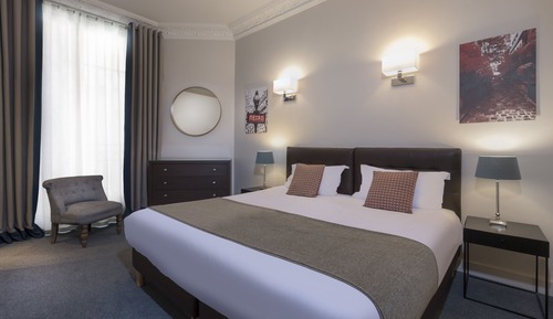 Superior Apartment, 3 Bedrooms, City View
