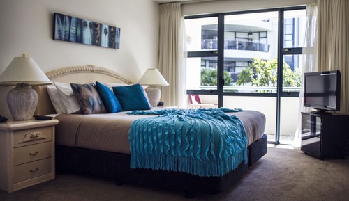 1 Bedroom Standard Suite