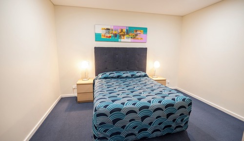 1 Bedroom Apartment (Queen) 