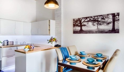 Superior Apartment, Lake View