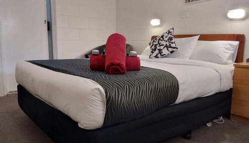 Standard Room, 1 Queen Bed (Standard Double)