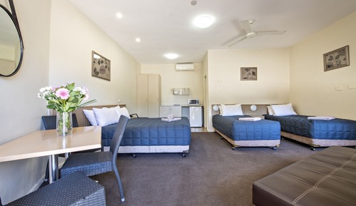 Corporate Family 1 Bedroom Unit