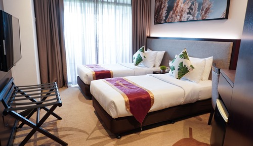 Deluxe Twin Room