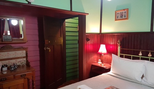 Queen Room Special