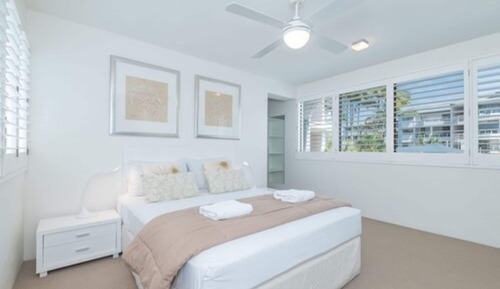 Superior Water Front 3 Bedroom Apartment