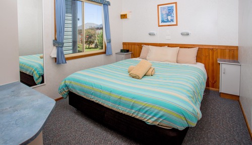 2 Bedroom Cabin - Ibis