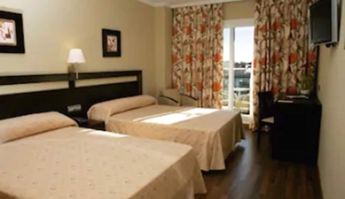 Triple Room (3 adults)