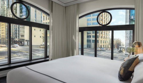 Suite, 1 King Bed (Palladian)