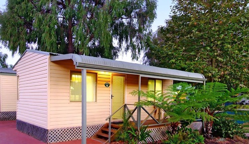 1 Bedroom Chalet - Sleeps 2