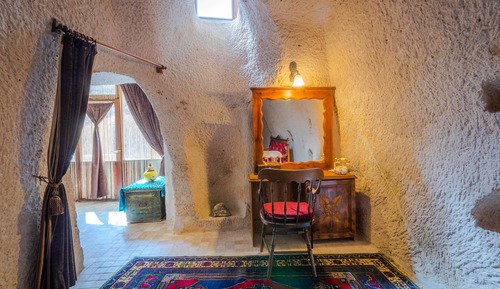 Suite (Cave)