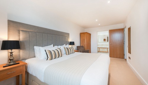 Deluxe Apartment, 2 Bedrooms, 2 Bathrooms, River View