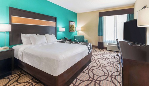 Room, 1 King Bed, Non Smoking