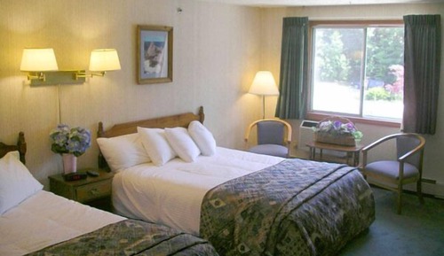 Standard Room, 2 Queen Beds