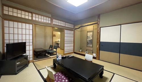 Japanese-Style Twin Room with Hot Spring Bath, Garden View