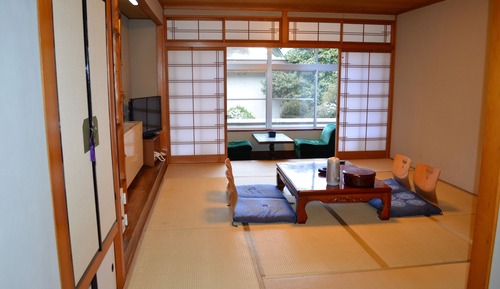 Japanese Style Room, 2nd Foor, For 1-5 People, Shared Bathroom