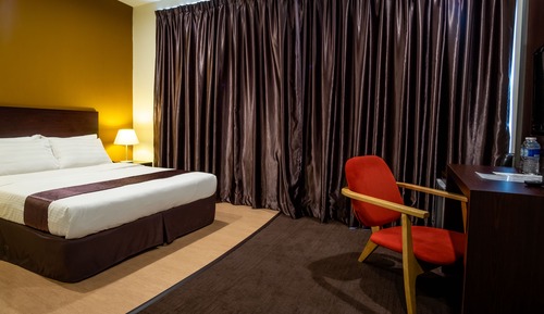 Deluxe Room, 1 Queen Bed