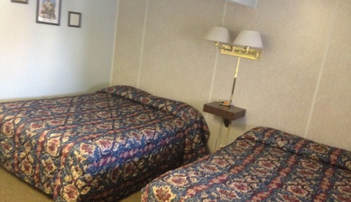 Standard Double Room, 2 Queen Beds