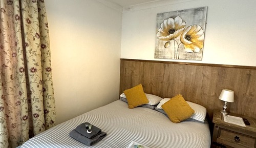 Standard Double Room, Ensuite