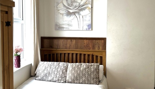 Economy Double Room, Ensuite