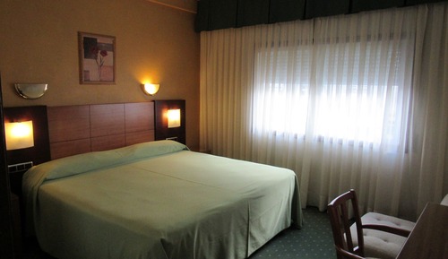 Superior Room, 1 King Bed