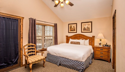 Penthouse, 2 Bedrooms, Balcony, Mountainside