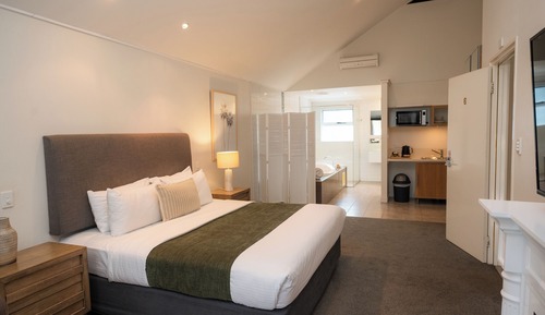 Upstairs Spa Studio