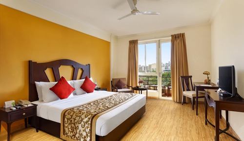 One Bedroom Standard Apartment (Garden Facing)
