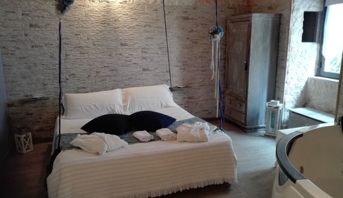 Honeymoon Suite, 1 Bedroom, Jetted Tub, Ground Floor