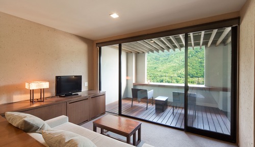 [Adult Only] Luxury Tower Deluxe Twin Room with Open-air Bath Non-smoking