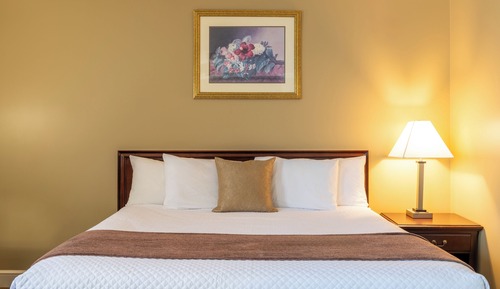 Select King Room