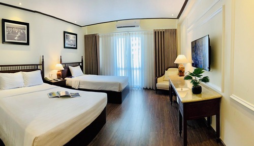 Deluxe Triple Room