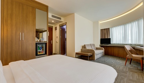 Superior Double or Twin Room, 1 Bedroom, Private Bathroom, Park View